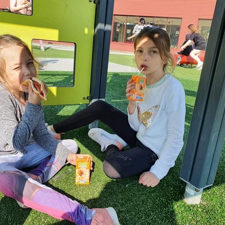 77501f1b-598b-4e4b-a1a9-65f4284861ce