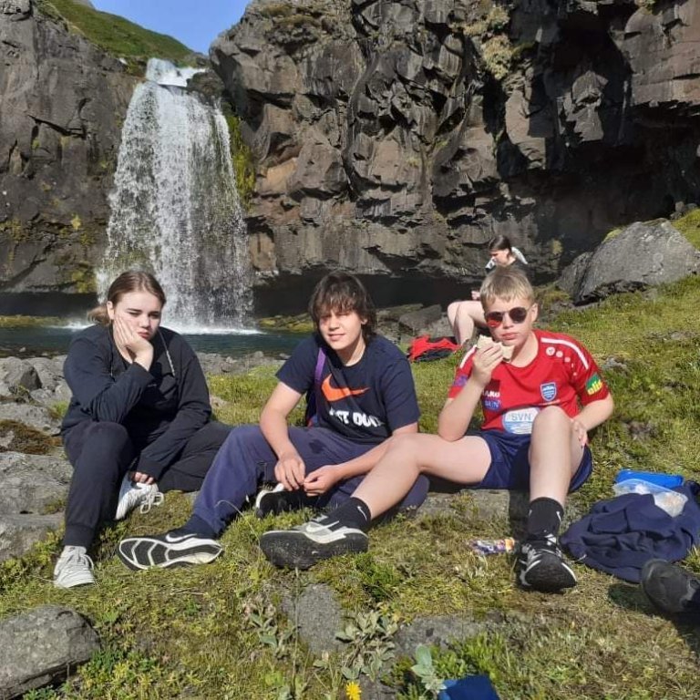 a4ce0755-6ab9-40a0-abf3-4641b78bcdc5