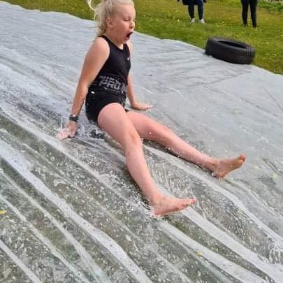 b241ed3e-9a4b-43c8-bf02-ca20e7b1bb91