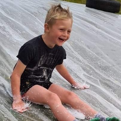 c6dfa0f8-a319-40f0-a52c-11bc5cb407d6