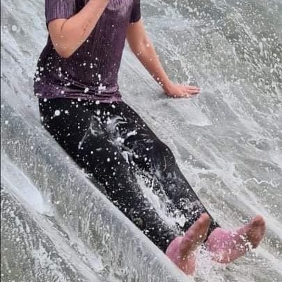 e5286cc8-0123-48c1-9d42-2615e30dd7db