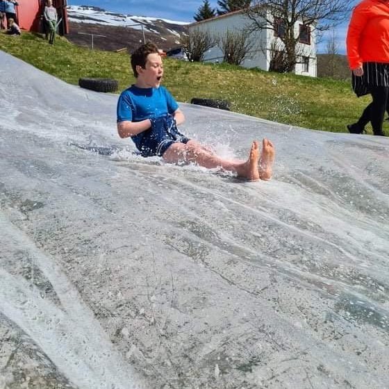 2ffcd7bb-ad2c-42a9-9041-235b766edf42