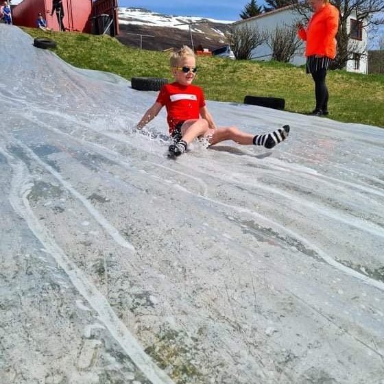 47dd6e3b-7236-4cbe-8238-b7a50c007f8d