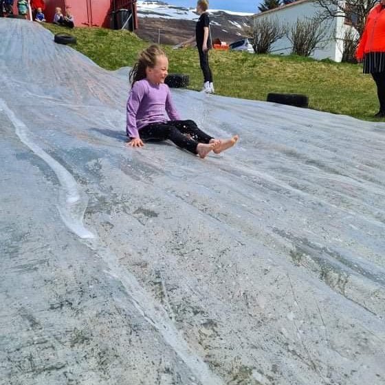 4d771d3c-64f5-4cc5-a9e4-e746b0938234