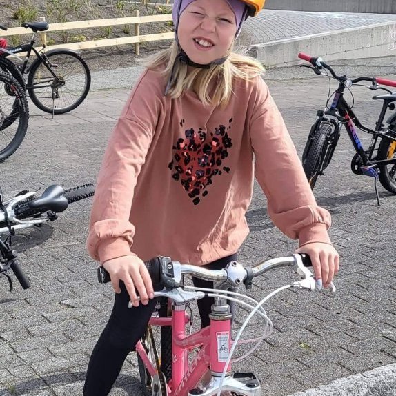 2a70aae8-ae4e-46d3-a203-abea36729404