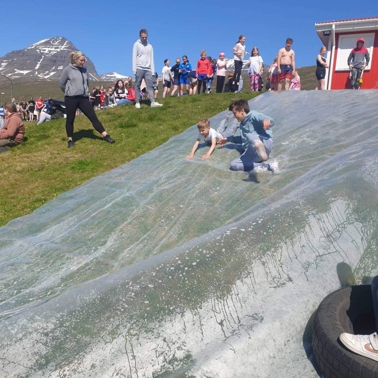 31874282-eb7e-4b69-8f19-b6660cd5318e