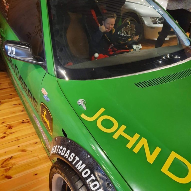 4017a489-d38b-4f11-859b-e901b095babe