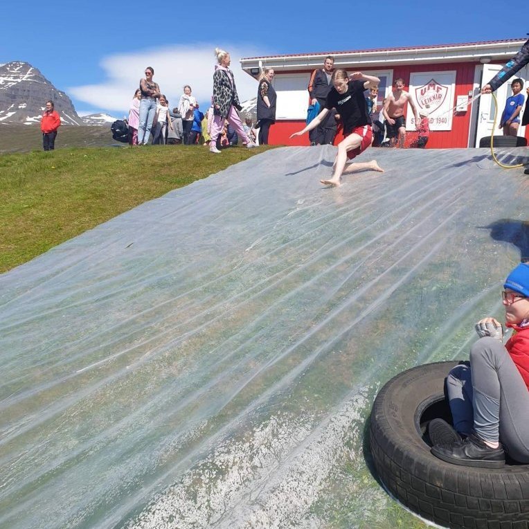 45ae6094-8064-4eeb-bf53-4013b1dd5a12