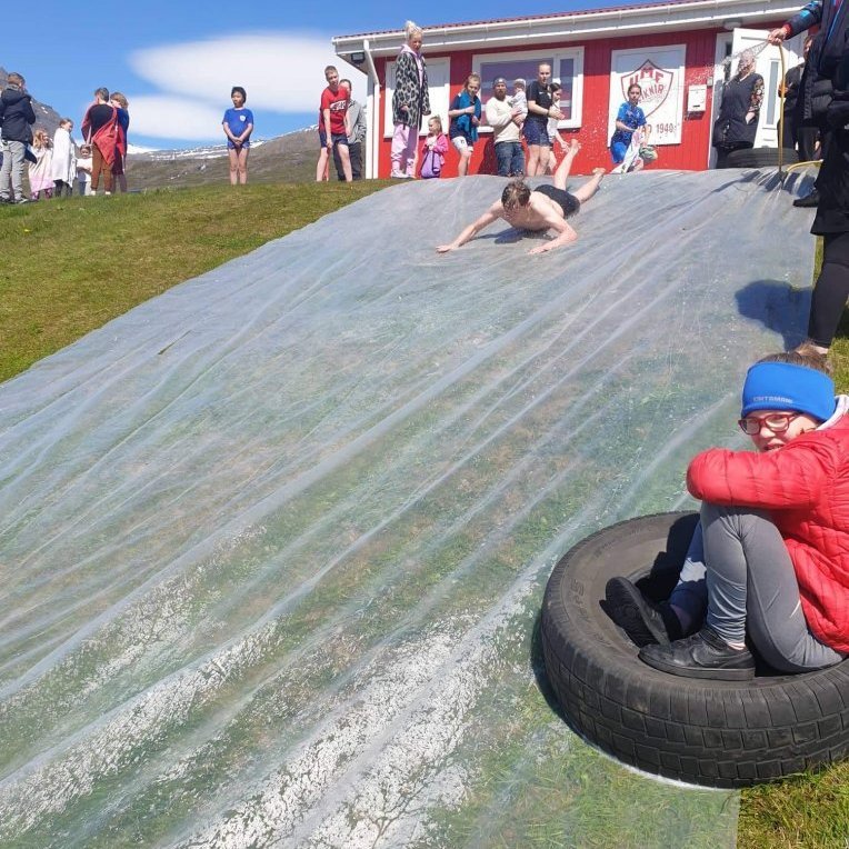 475f7f16-462b-4672-b717-9f0b656837d5