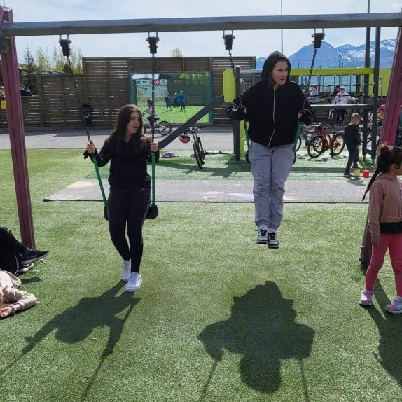 4d6d5976-611c-4a95-8a25-84644312cb85