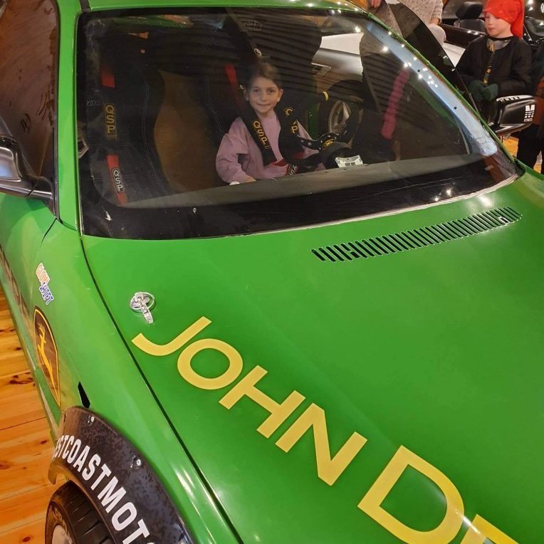 5d700151-2136-408e-b75c-8c6d5a91daea