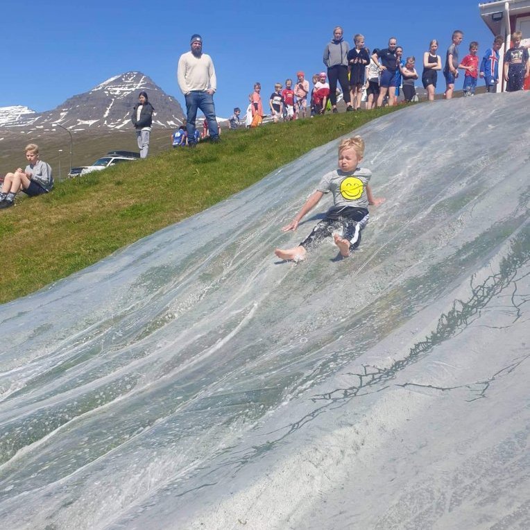 61ae80a7-57d0-4b22-8393-85063ce38dbc