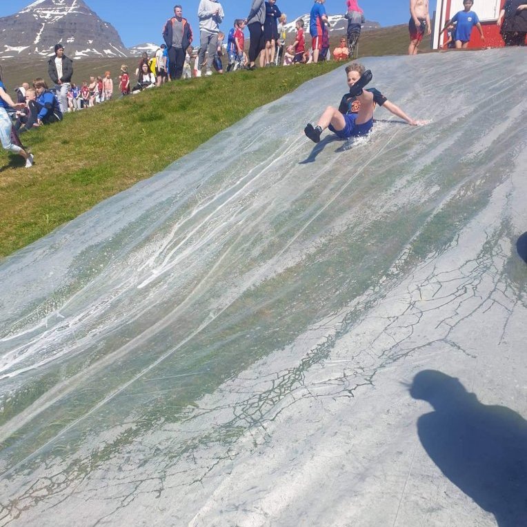 663d0790-82f5-42a8-976f-56159359316c