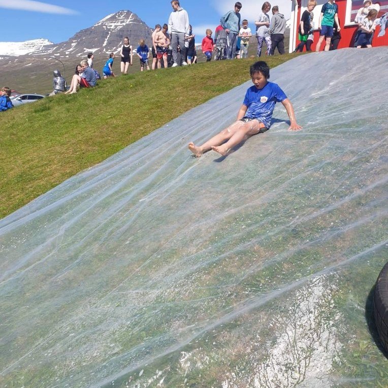 6f0a742b-e101-48de-b659-4c3cbcbc0b53