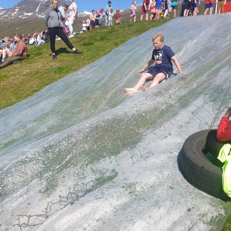 9a15bb47-6913-44d1-88ba-ef7851afb832