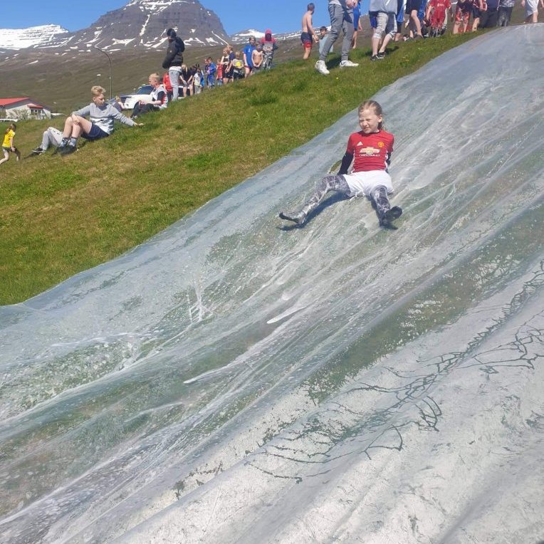 9b0cd625-3406-41db-a2ea-45c5121c9a4d