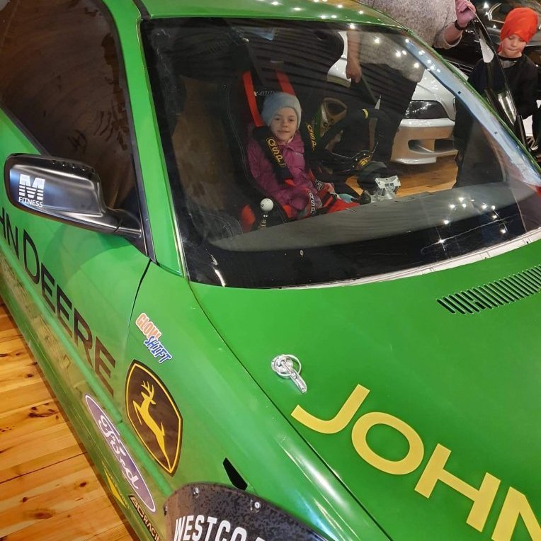 a6513166-5994-40df-a91d-d321ebb41192