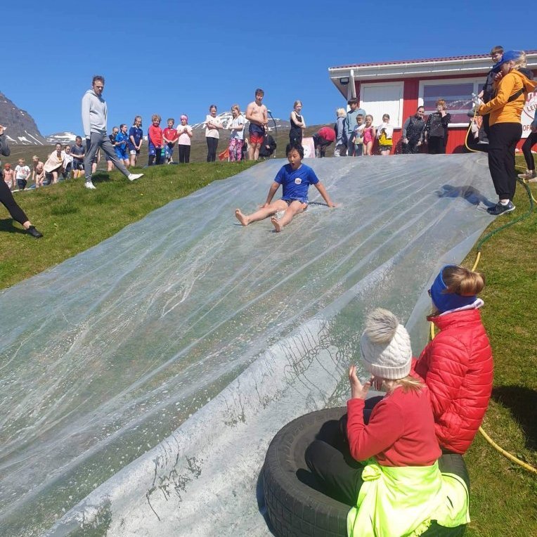 cf30b3d1-8f08-4730-ae5a-f4c713c4b251