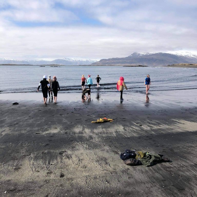 64c2f83e-77a0-4b90-a84a-9c319bb14686