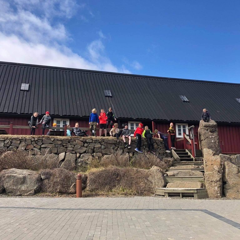 6fdfb3de-bb72-4946-b215-3ad75903f47f