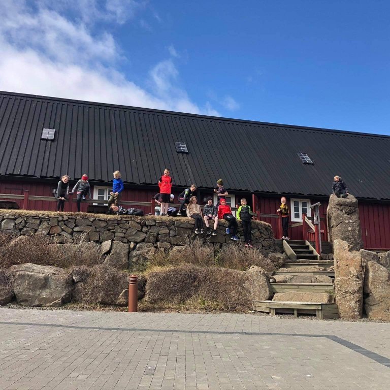 a84b0824-73be-40f2-ad27-f2d6363687ee