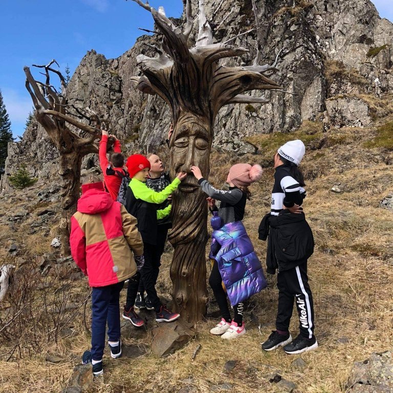 ddc63610-0093-4c2e-a7a2-068763ec7052