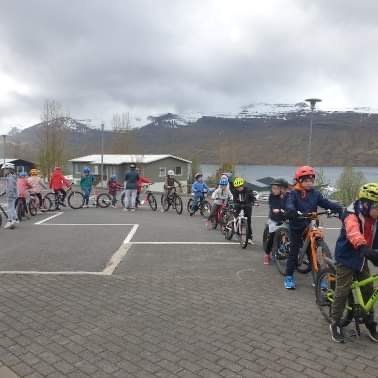 61acef18-6e86-480f-af18-60c5d9503085