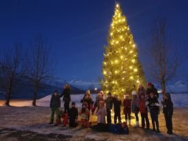 Nemendur 4. og 5. bekk í jólastuði