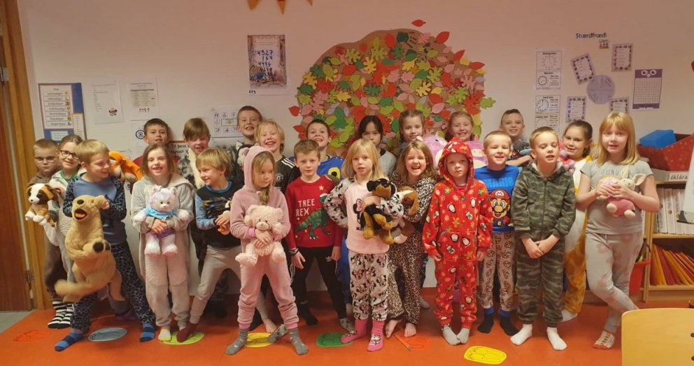 Nemendur í 2. og 3. bekk