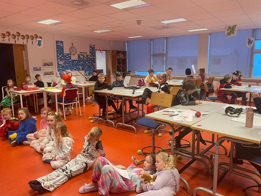 Nemendur af Yngsta stigi í morgun.