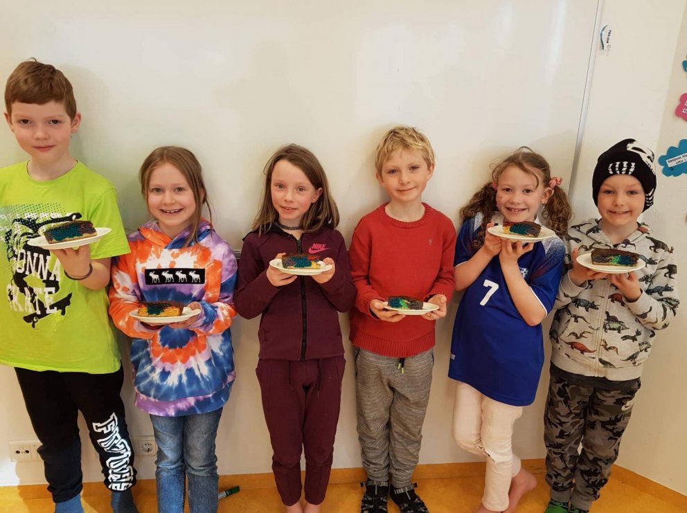 Nokkrir nemendur af yngsta stigi.