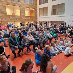 Uppskeruhátíð á sal