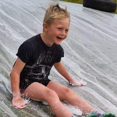 Bros á hverju andliti