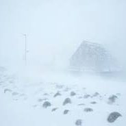 Skólahaldi aflýst í dag